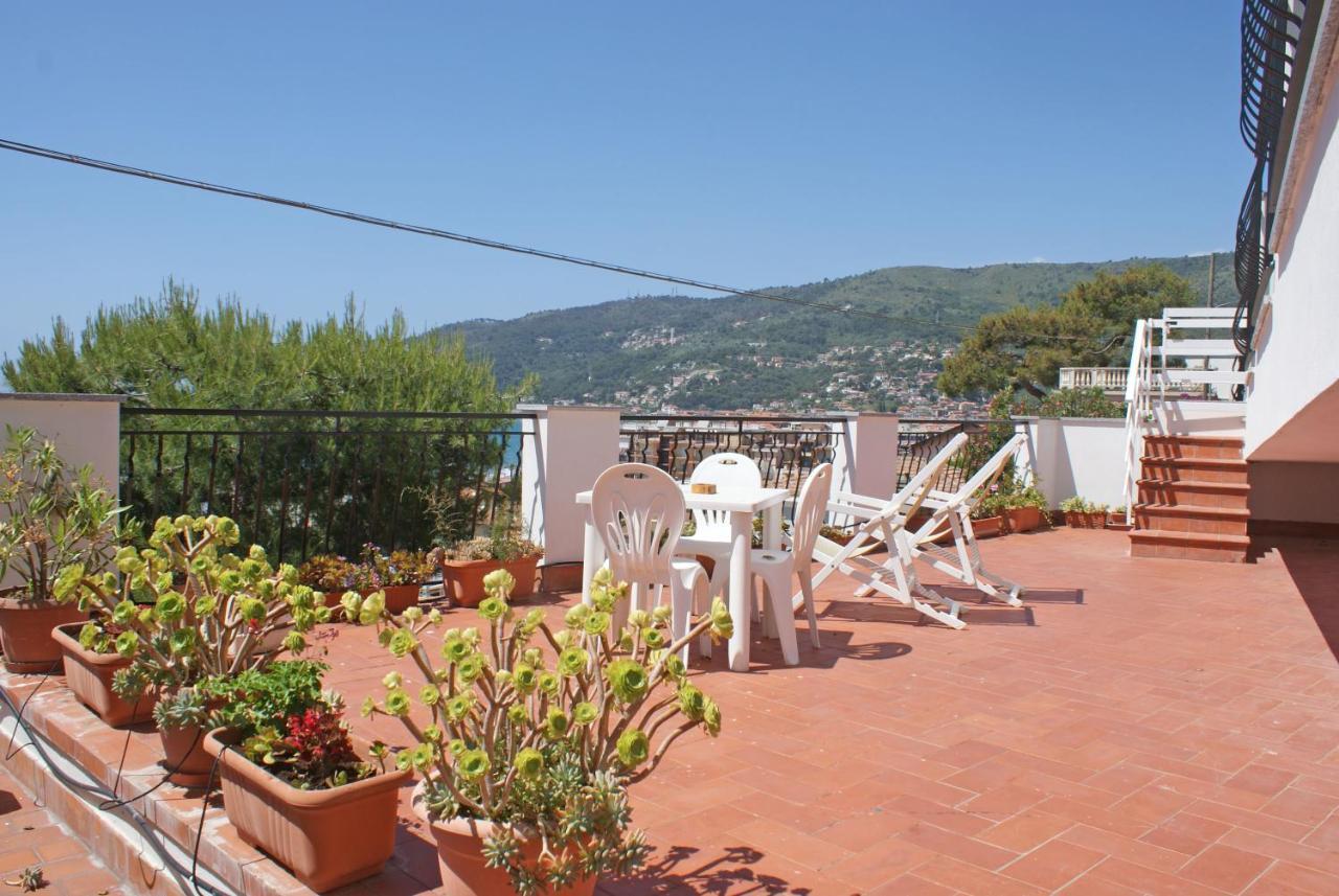Albergo La Pineta Andora Экстерьер фото